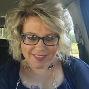 Meet your Posher, Katie timmy